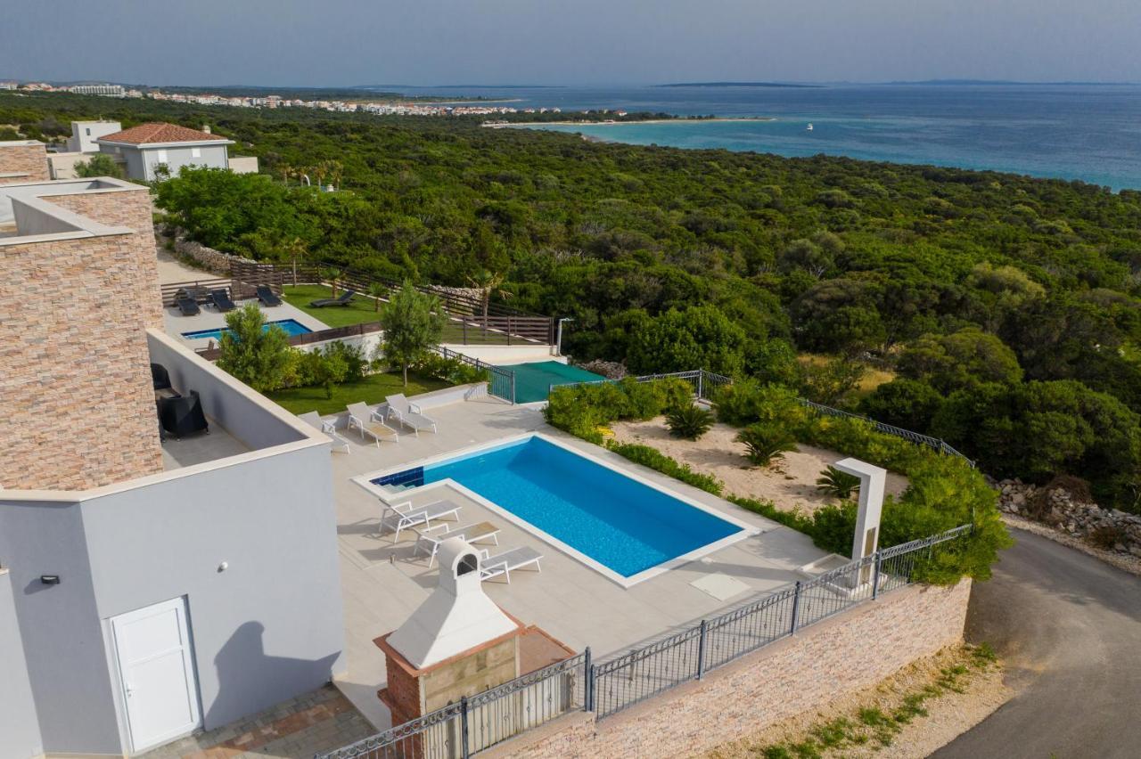 Villas Royal I With Private Pool Novalja Exterior photo